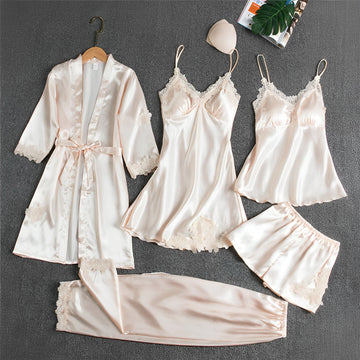 Roxy – Elegantes und ansprechendes Pyjama-Set für Frauen