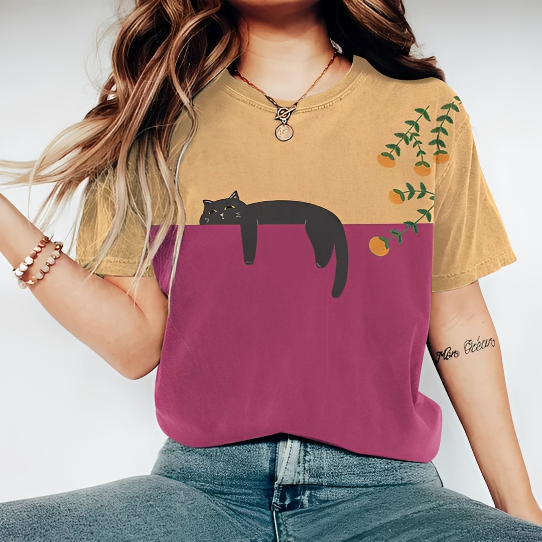 Nadine - Ein elegantes und modernes Damen-T-Shirt
