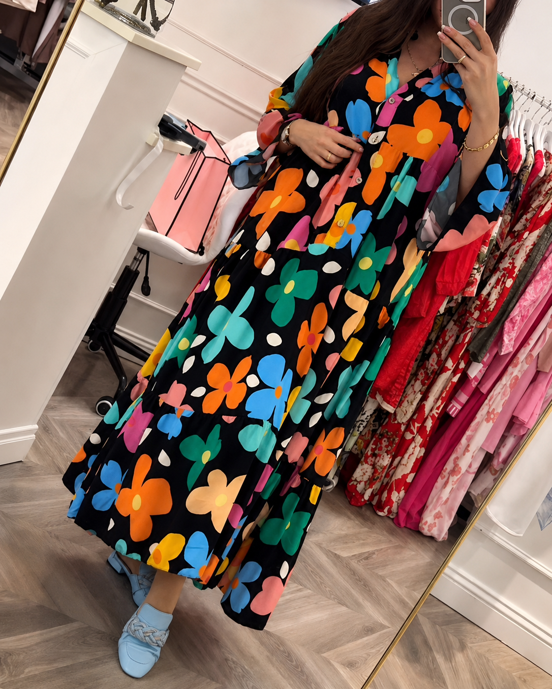 Zaviana - Stilvolles, fließendes Kleid