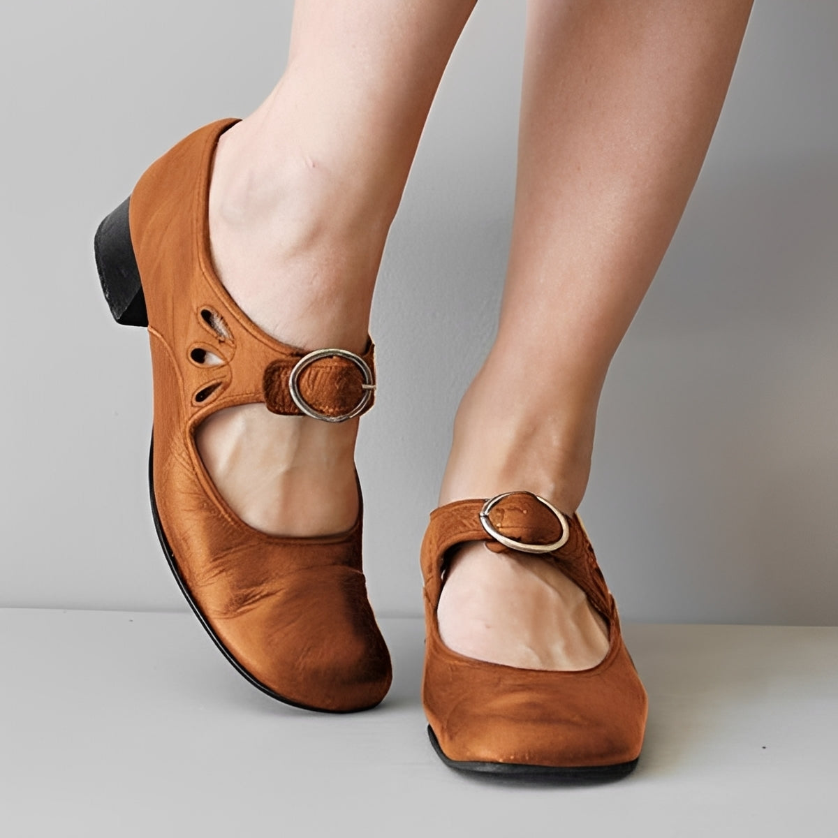 Navie - Komfortable Zehensandalen mit Runddesign