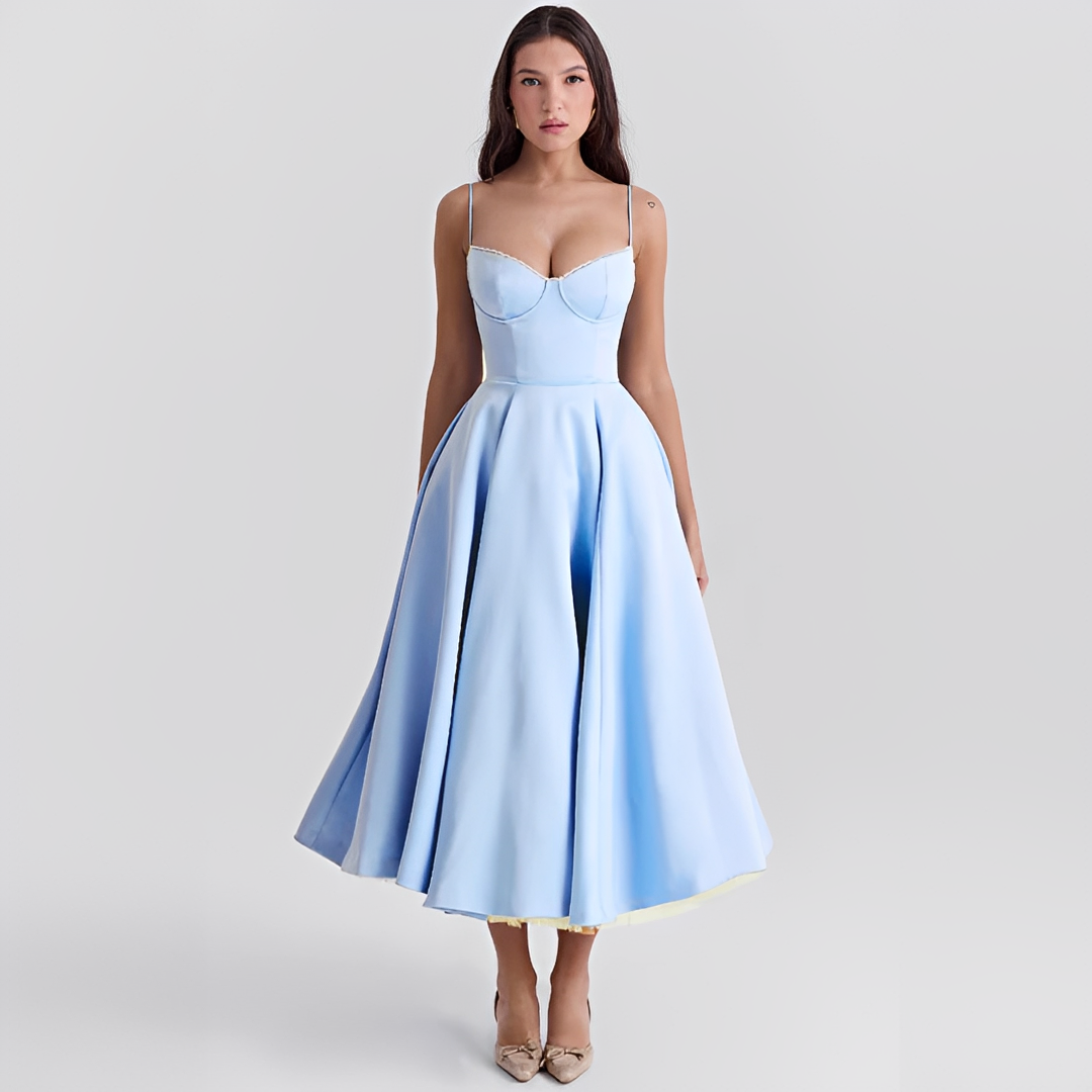 Zendaya - Elegantes Doppelschicht Kleid