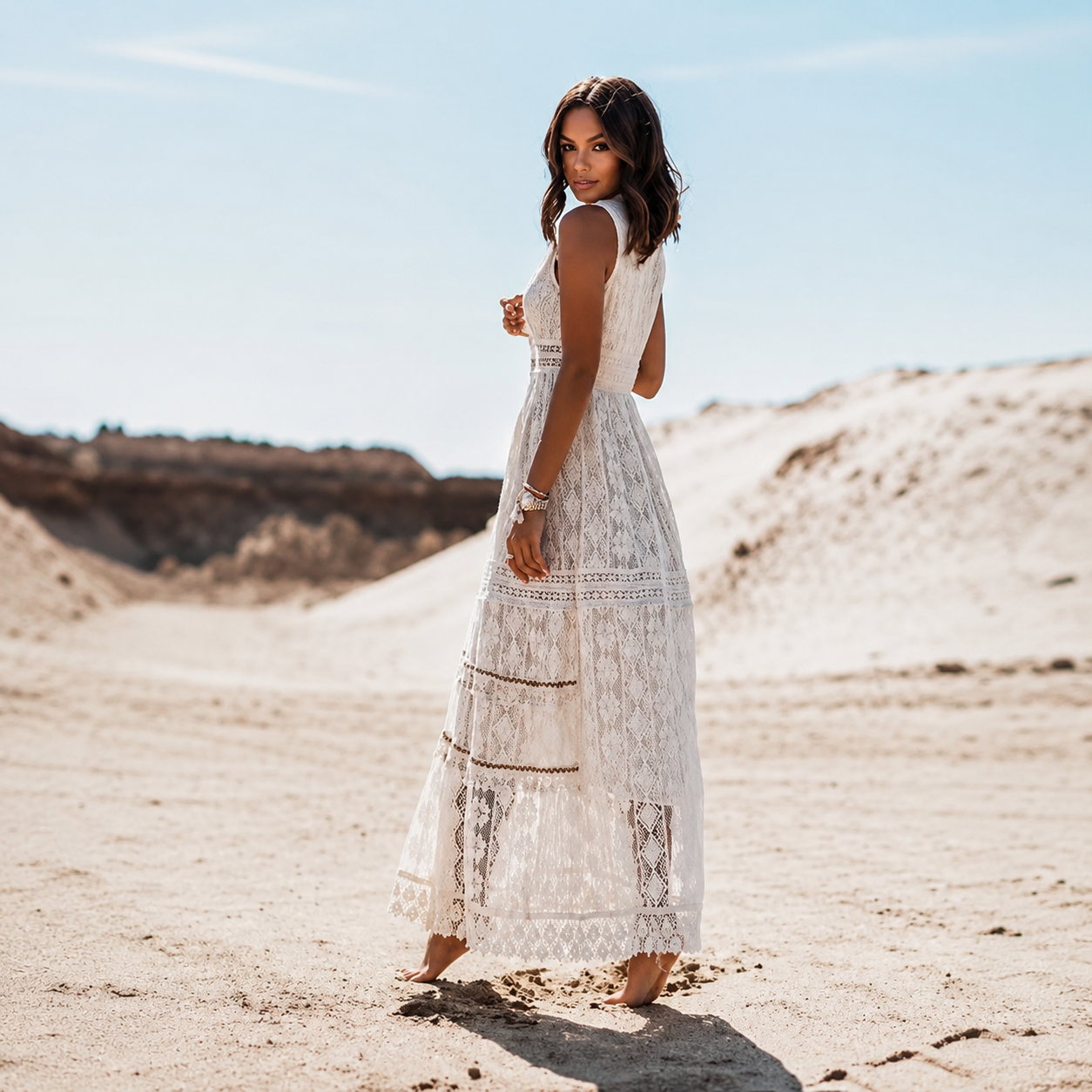 Flossie - Elegantes Maxikleid mit V-Ausschnitt und hoher Taille