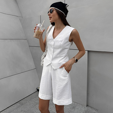 Ruth - Komfortable ärmellose Weste und Shorts-Set
