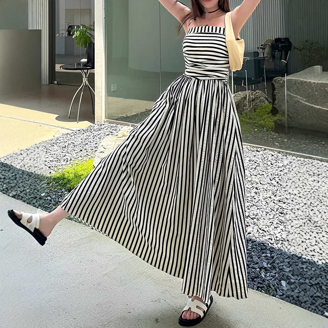 Cindy - Elegantes Streifen-Maxikleid