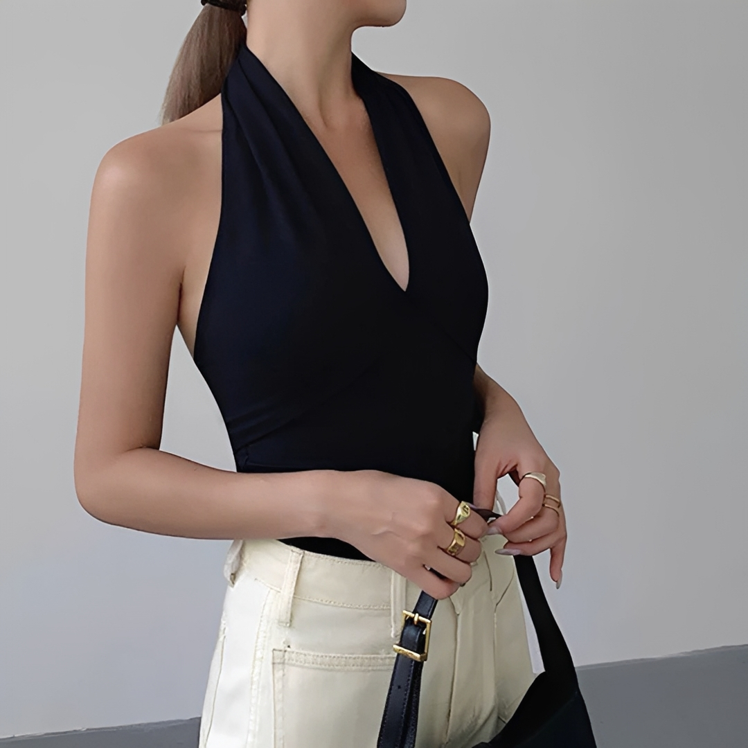 Reese - Stilvolles Neckholder-Top mit freiem Rücken
