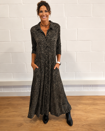 Damiana - Stilvolles Kleid mit V-Ausschnitt und Kragen