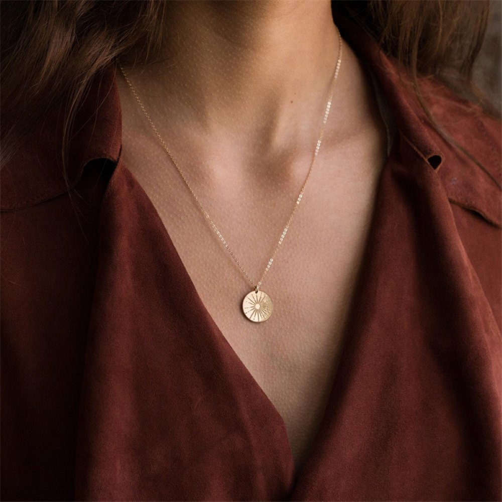 Sonnenstrahlenkette - Kette mit kleinen Sonnenanhängern