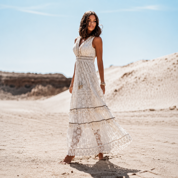 Flossie - Elegantes Maxikleid mit V-Ausschnitt und hoher Taille