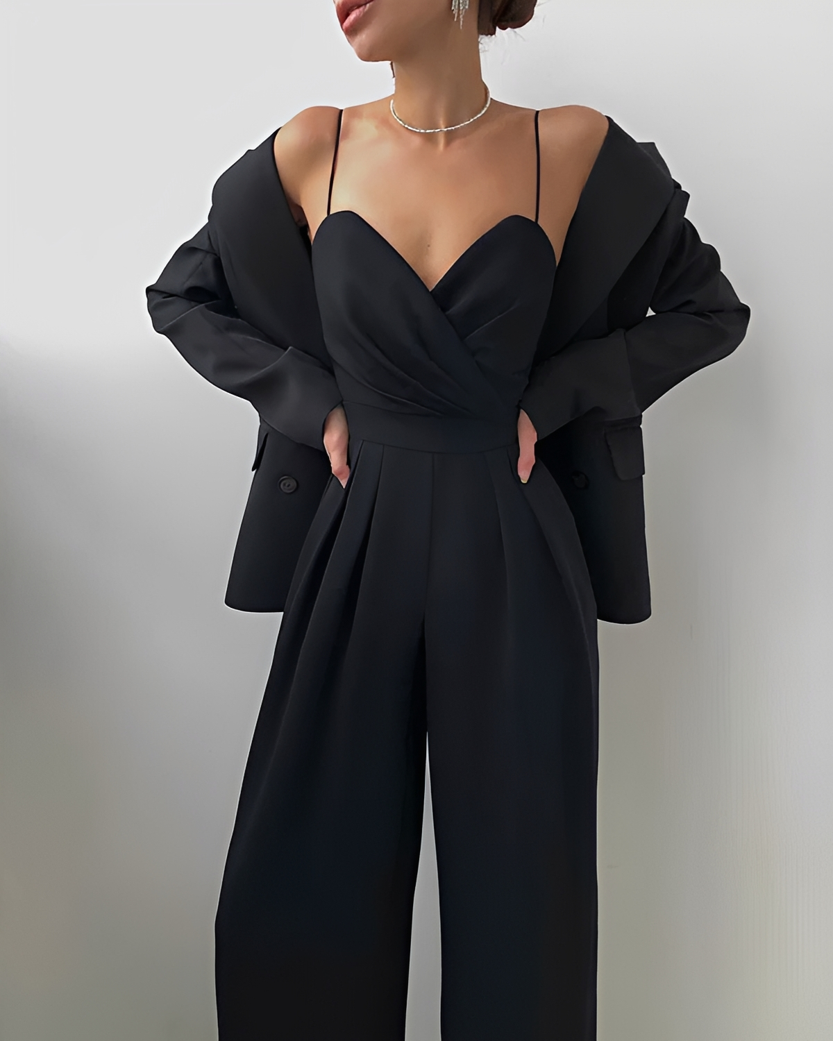 Rebecca - Schicker und Eleganter Einteiler