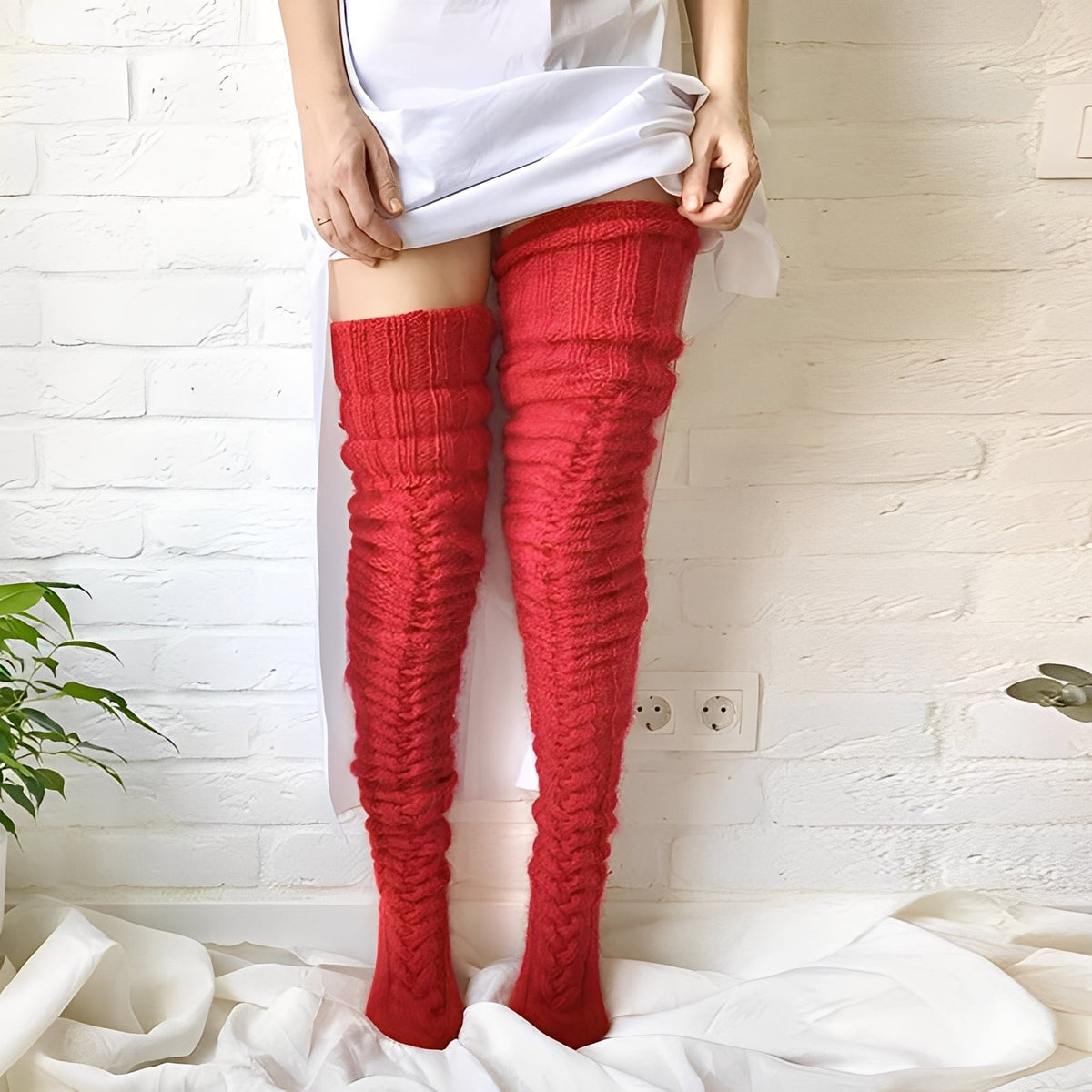 Hailee - Kuschelige Overknee-Socken für Damen