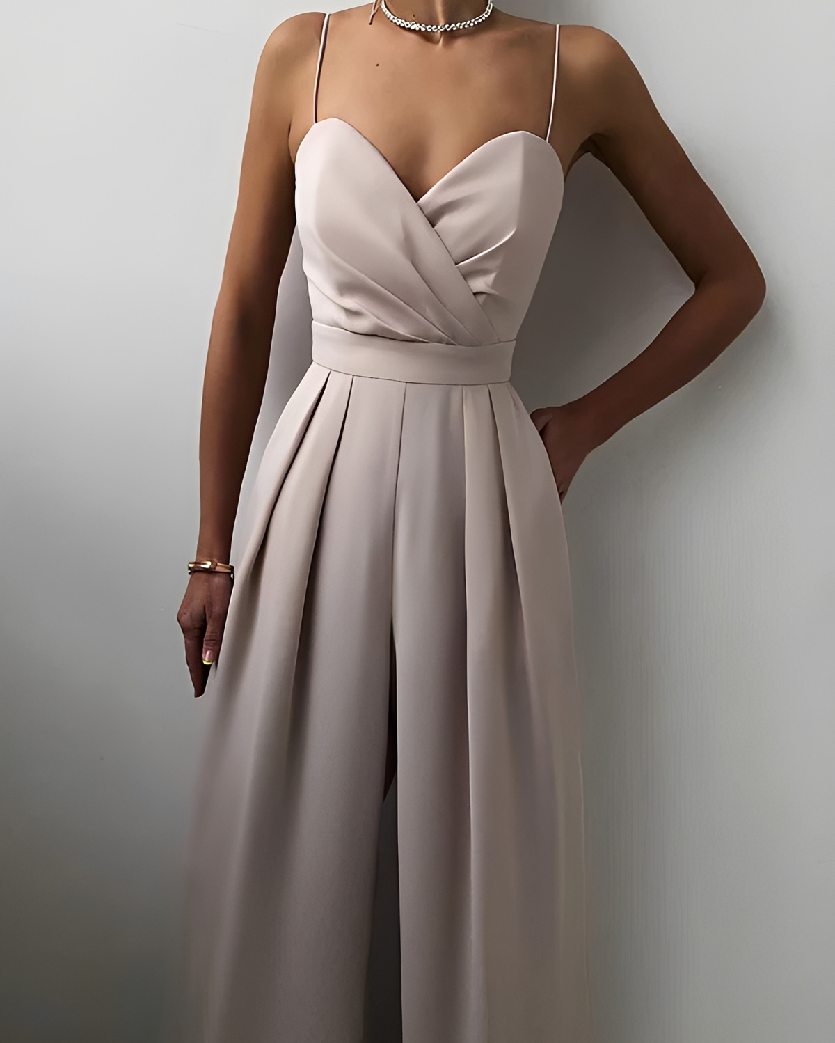 Rebecca - Schicker und Eleganter Einteiler