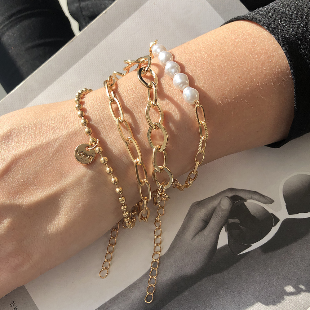 Set mit 3-teiligem goldenen Perlenarmband - großes Kettenset