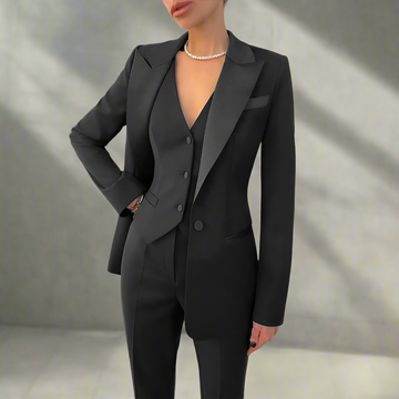 Clara - Elegantes dreiteiliges Set aus Jacke, Hose und Oberteil