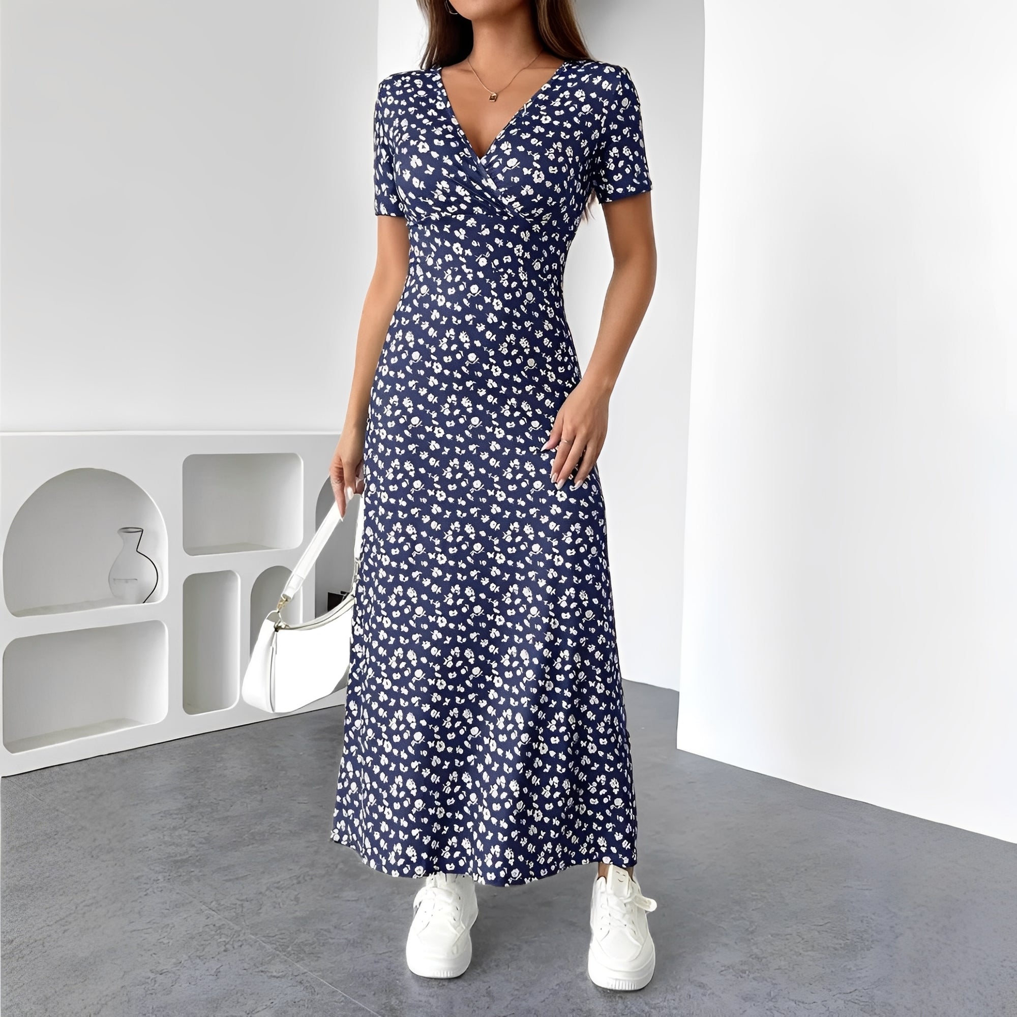 Reggie - Edles Maxikleid mit Blumen