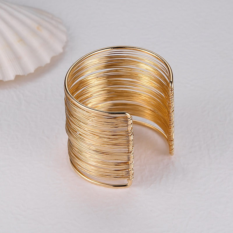 Nadine – Vintage-Armband in Gold