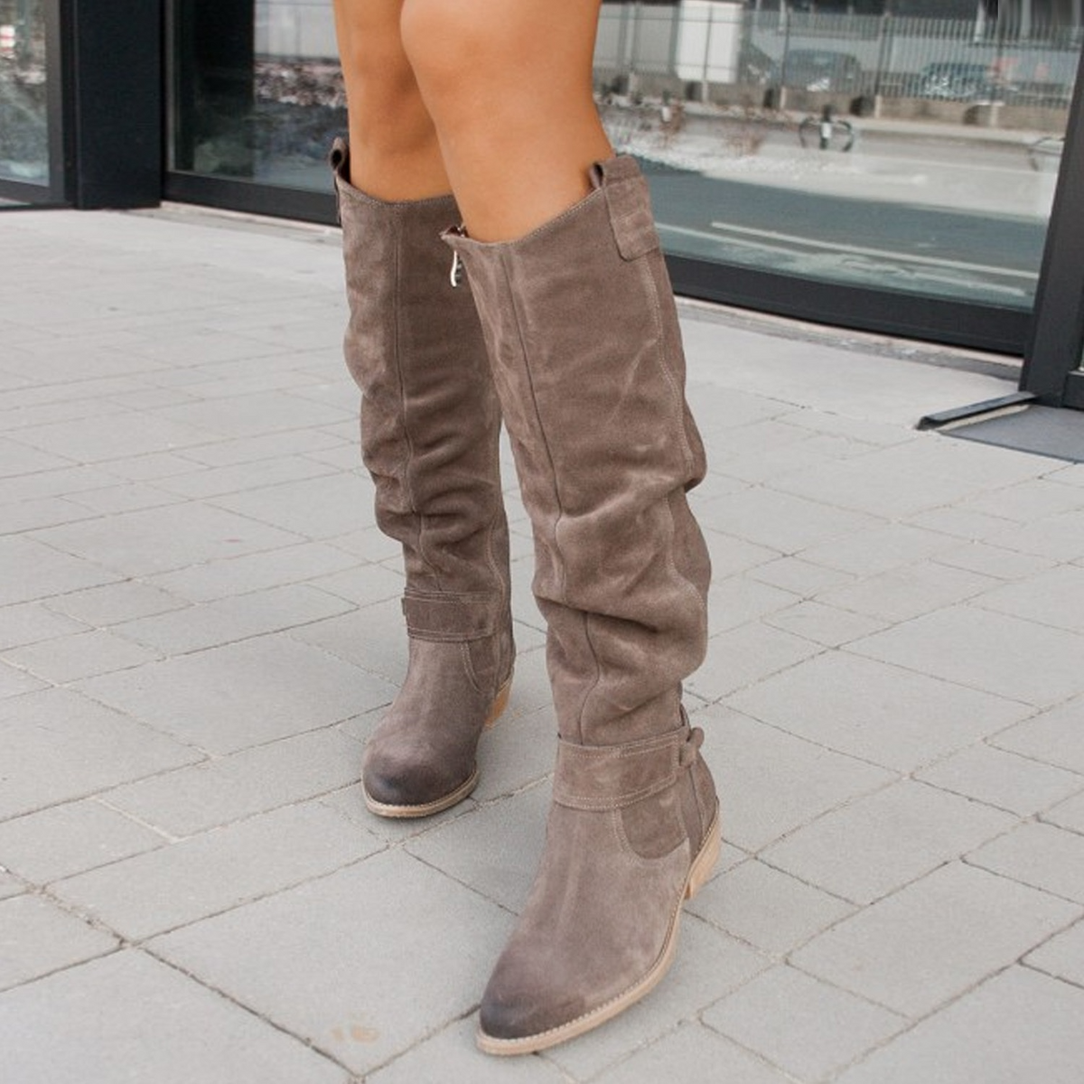 Terina – Kniehohe Stiefel für Damen im Casual-Stil