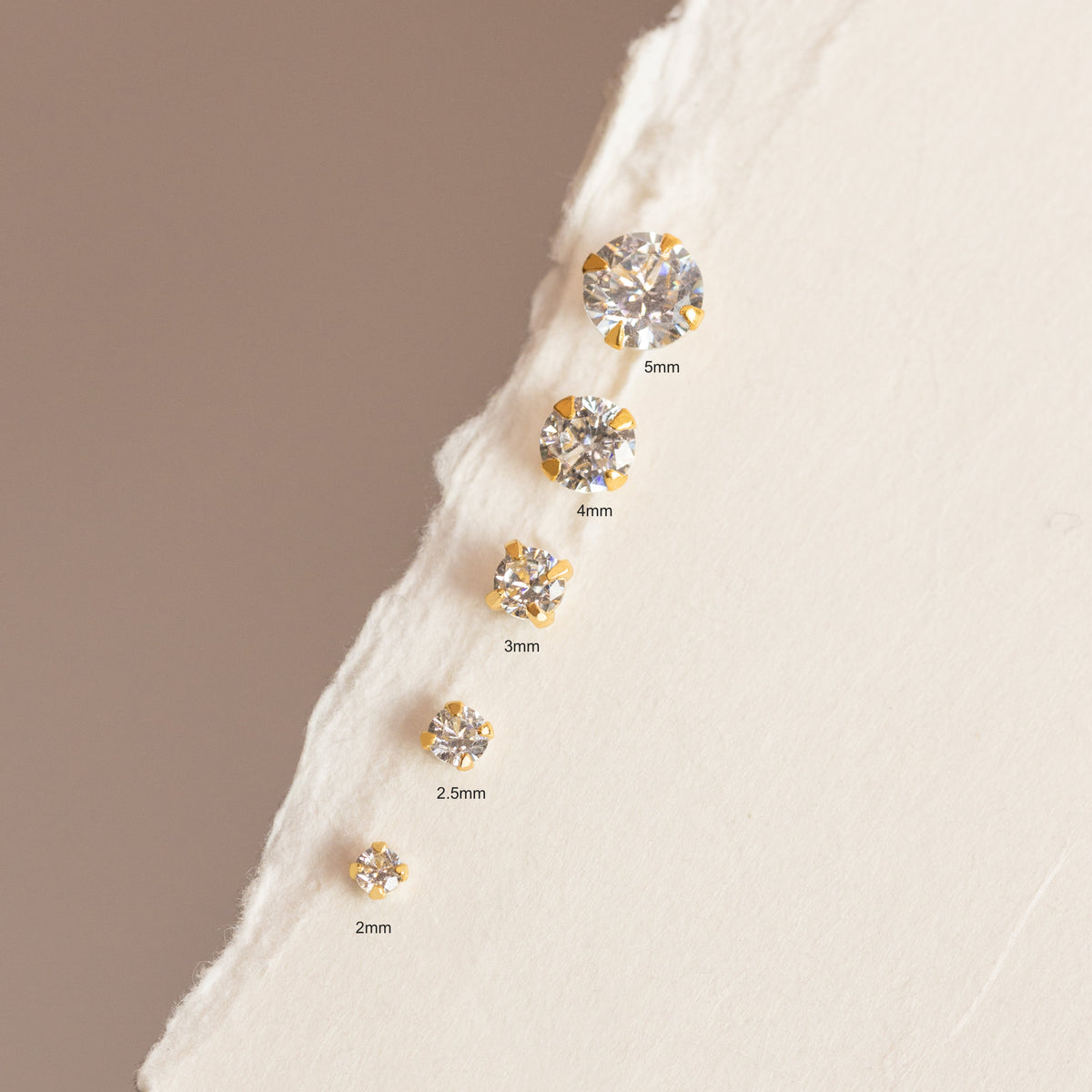 Sloane - Mini-Ohrringe mit 2mm Glanz
