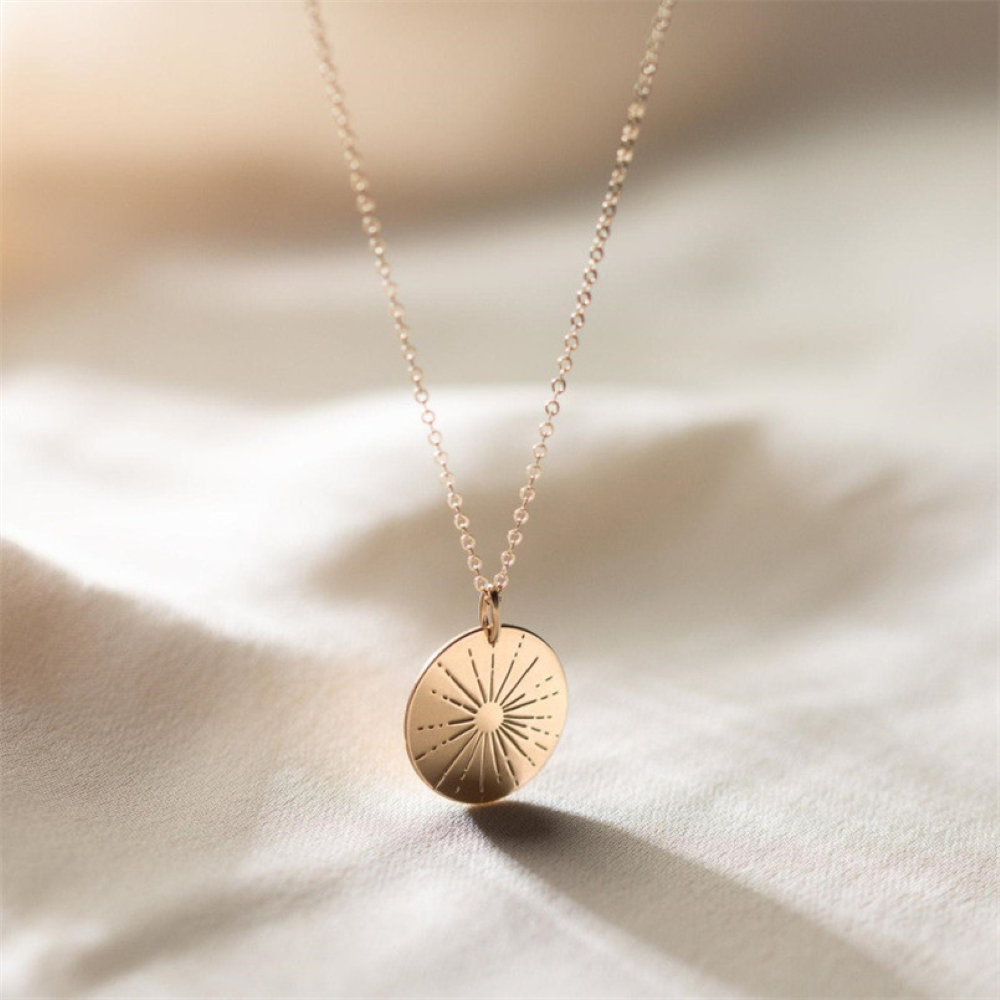 Sonnenstrahlenkette - Kette mit kleinen Sonnenanhängern