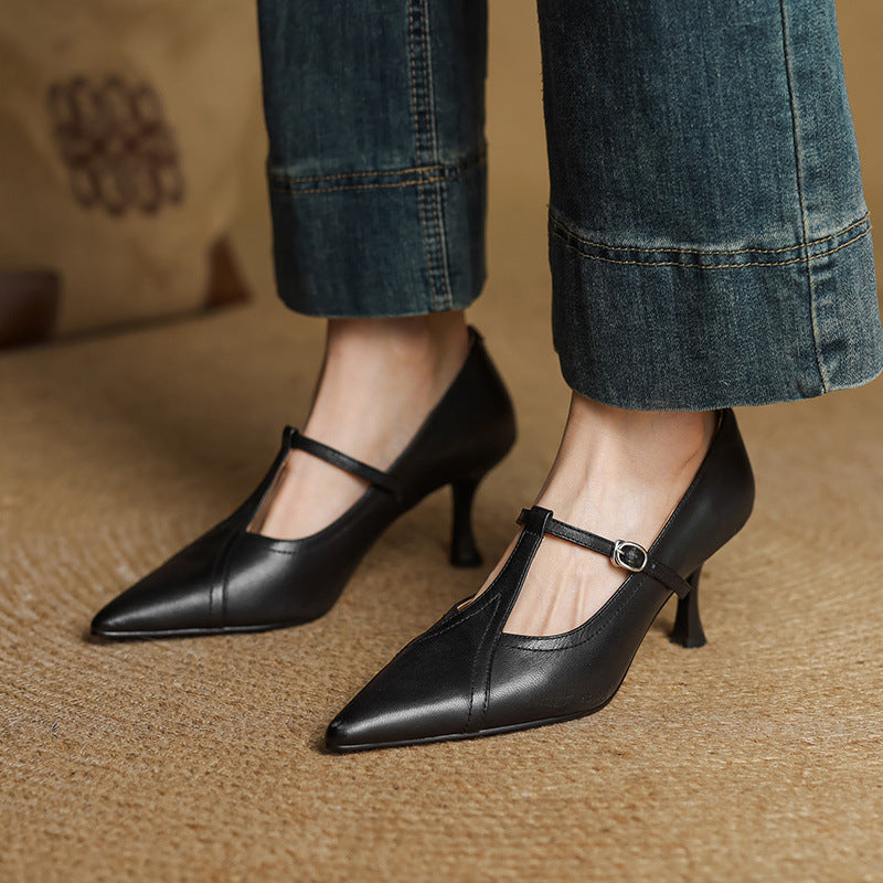 Ellis - Stilvolle Stiletto-Absätze mit T-Riemen