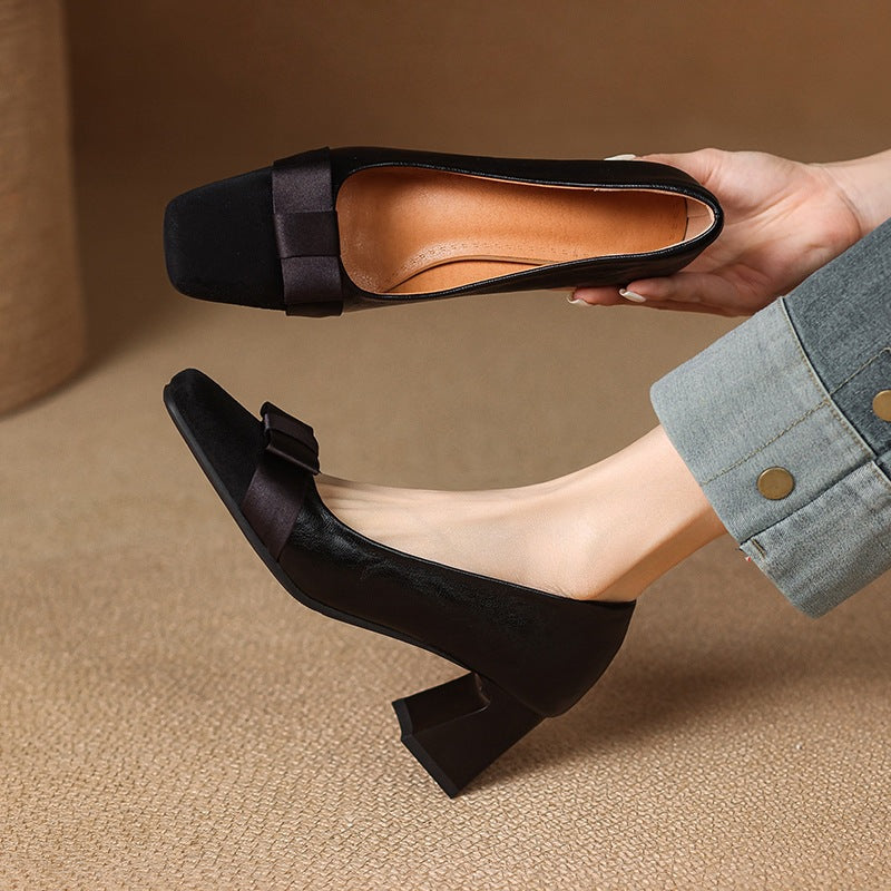 Saarah - Klassische Schuhe mit Blockabsatz
