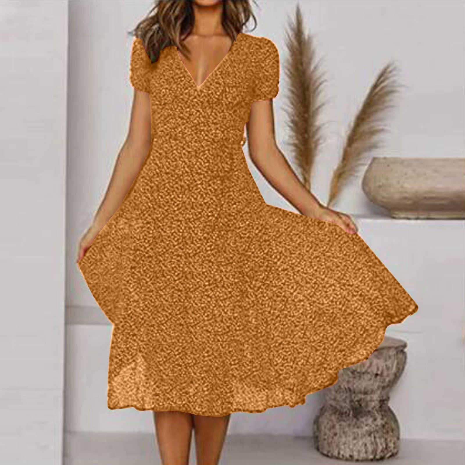 Krystale – Kleid in A-Linie mit V-Ausschnitt und fließendem Rock
