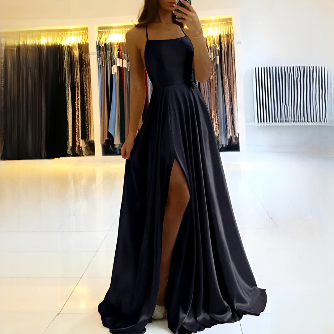 Shamcy - Elegantes langes Kleid mit Schlitz