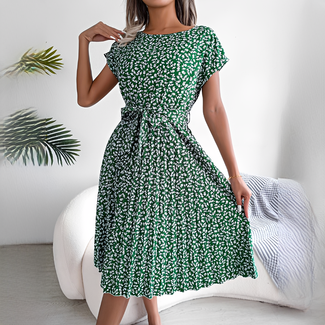 Lyka - Trendiges Sommerkleid mit kurzen Ärmeln für Damen