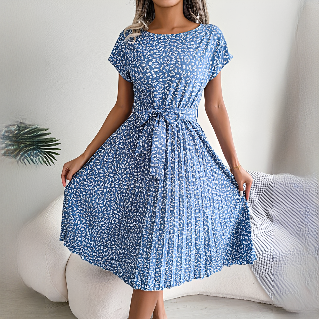Lyka - Trendiges Sommerkleid mit kurzen Ärmeln für Damen