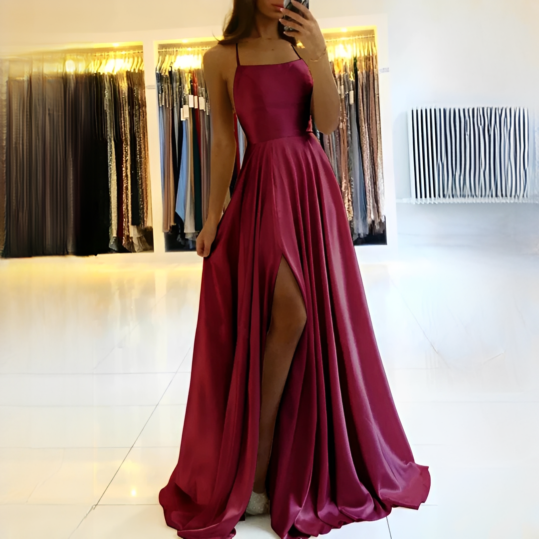 Shamcy - Elegantes langes Kleid mit Schlitz