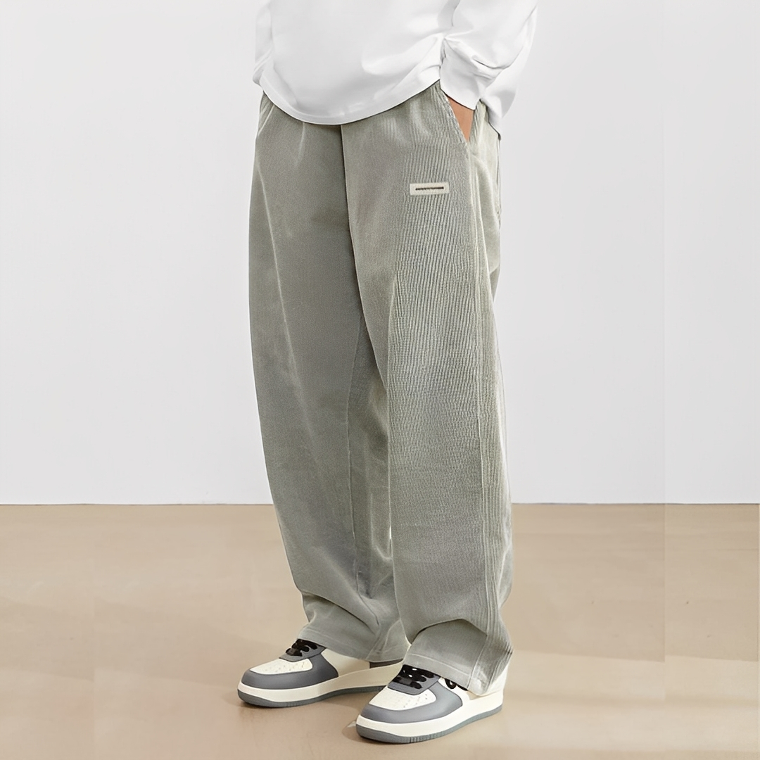 Dally - Locker geschnittene Herrenhose im angesagten Stil