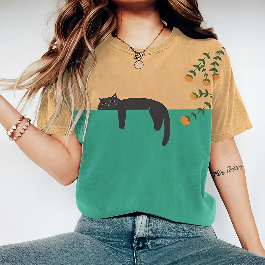 Nadine - Ein elegantes und modernes Damen-T-Shirt