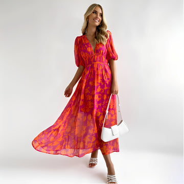 Louisa - Blumiges, lockeres Midikleid