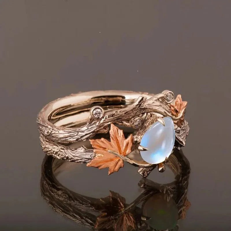 Ysia – Ring mit Mondstein im natürlichen Stil