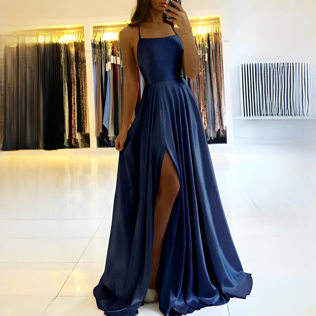 Shamcy - Elegantes langes Kleid mit Schlitz