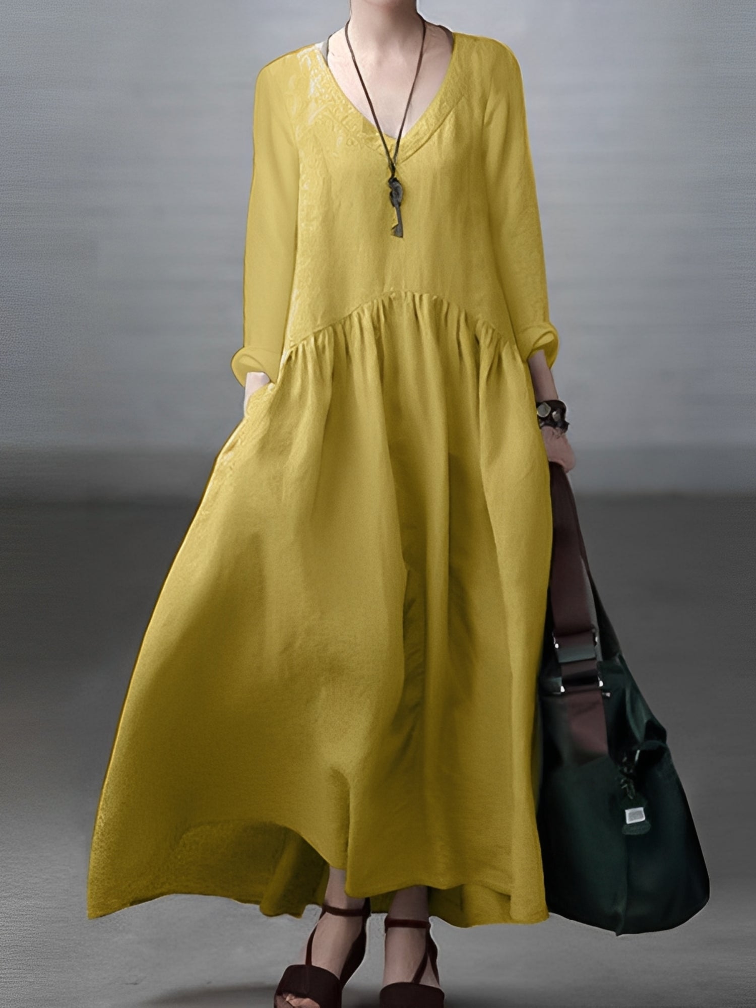 Lindy - Lockeres, bequemes Damenkleid mit V-Ausschnitt