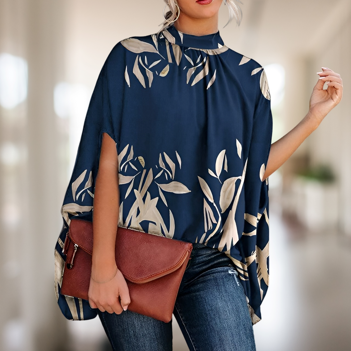 Nedaara - Modische Bluse mit ausgestellt geschnittenem Design