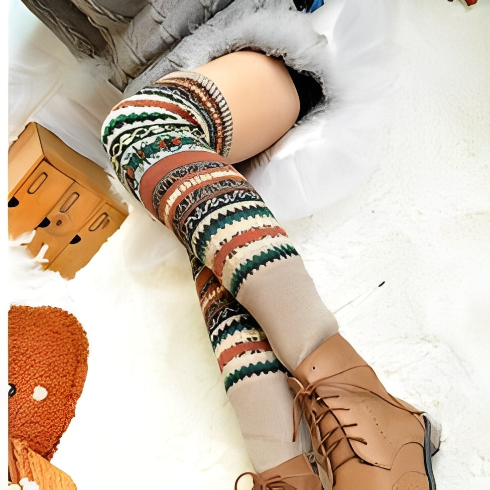 Suzanna - Elegante und warme Socken