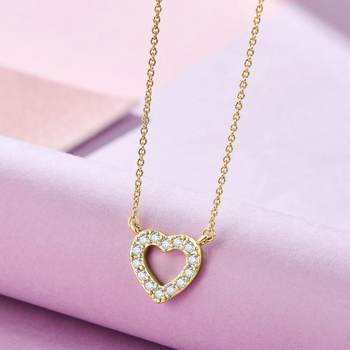 Kleines Liebes-Halsband - Herz-Halsband aus Gold und Steinen