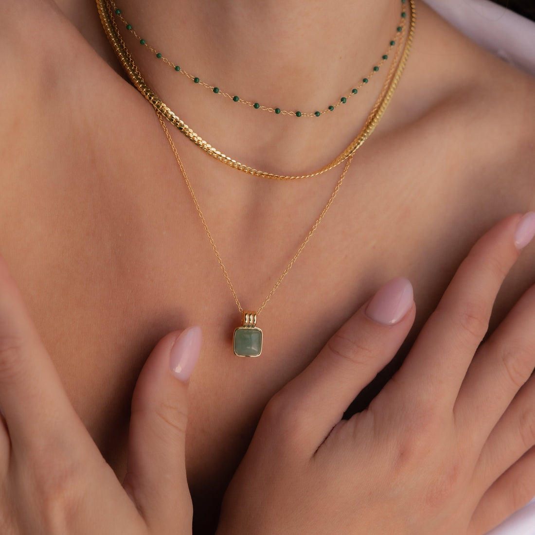 Jade-Halskette mit Anhänger - Strahlende Jade-Halskette