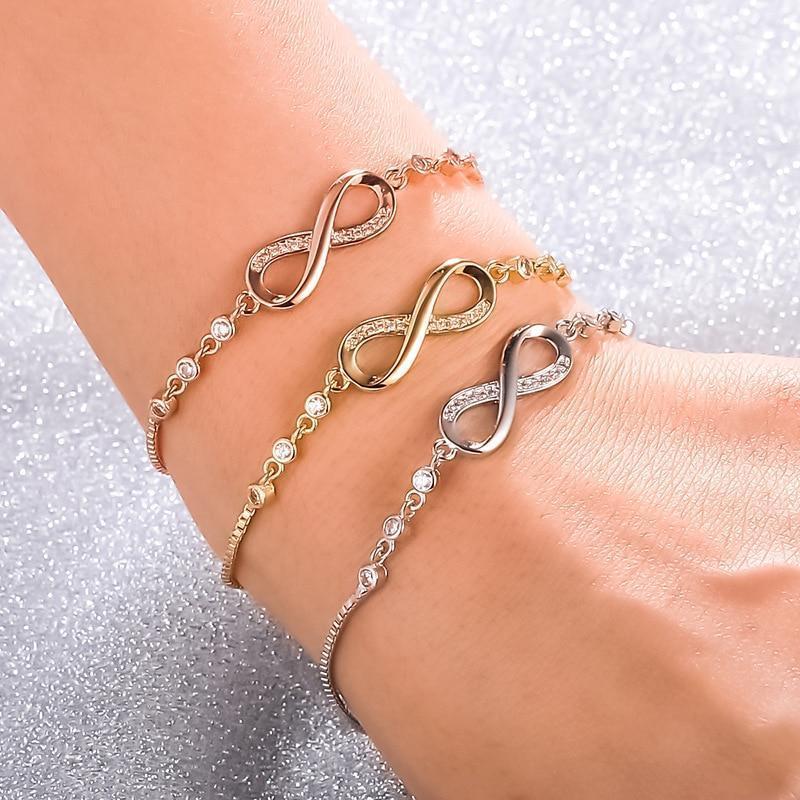 Megan – Anpassbares unendliches Armband in Silber