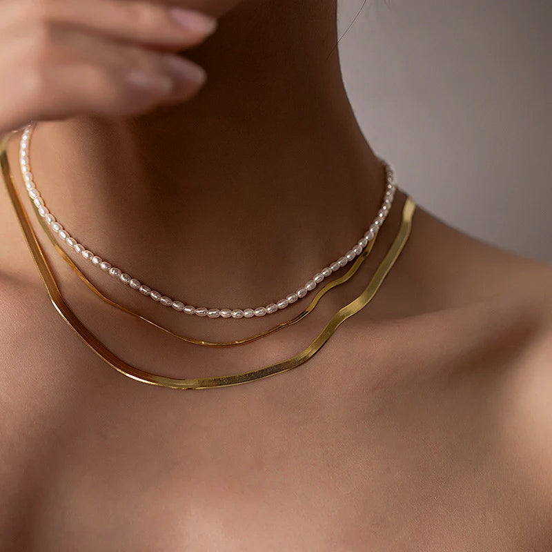 Olivia – Elegante Perlenhalskette