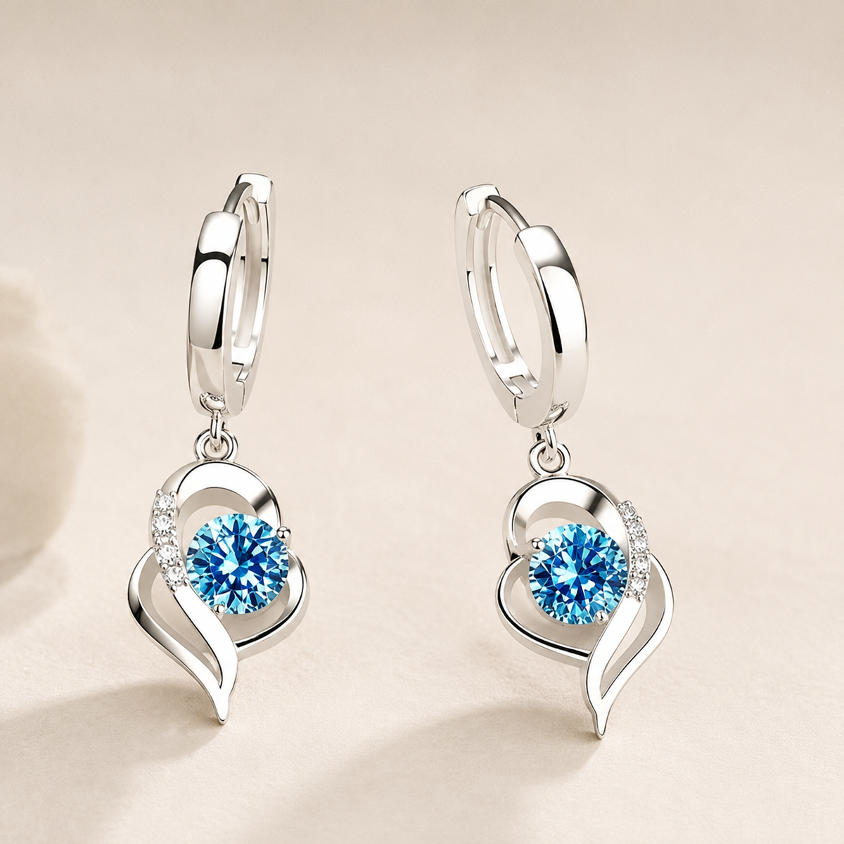 Noelle – Ohrringe aus 925er Silber mit Zirkonia