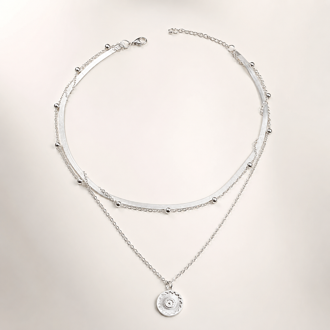 Glänzende Eleganz – Traditionelle Silberkette