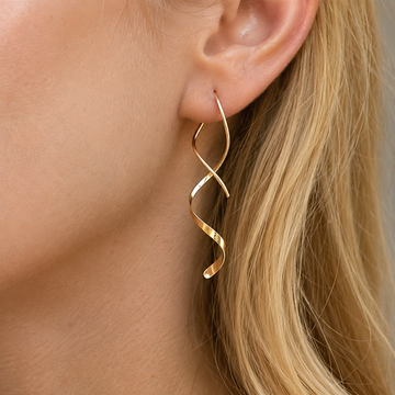 Mel – Spiralohrringe in Gold