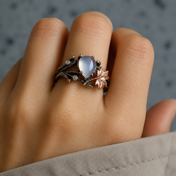Celestia – Ring aus Mondstein mit natürlicher Anmut