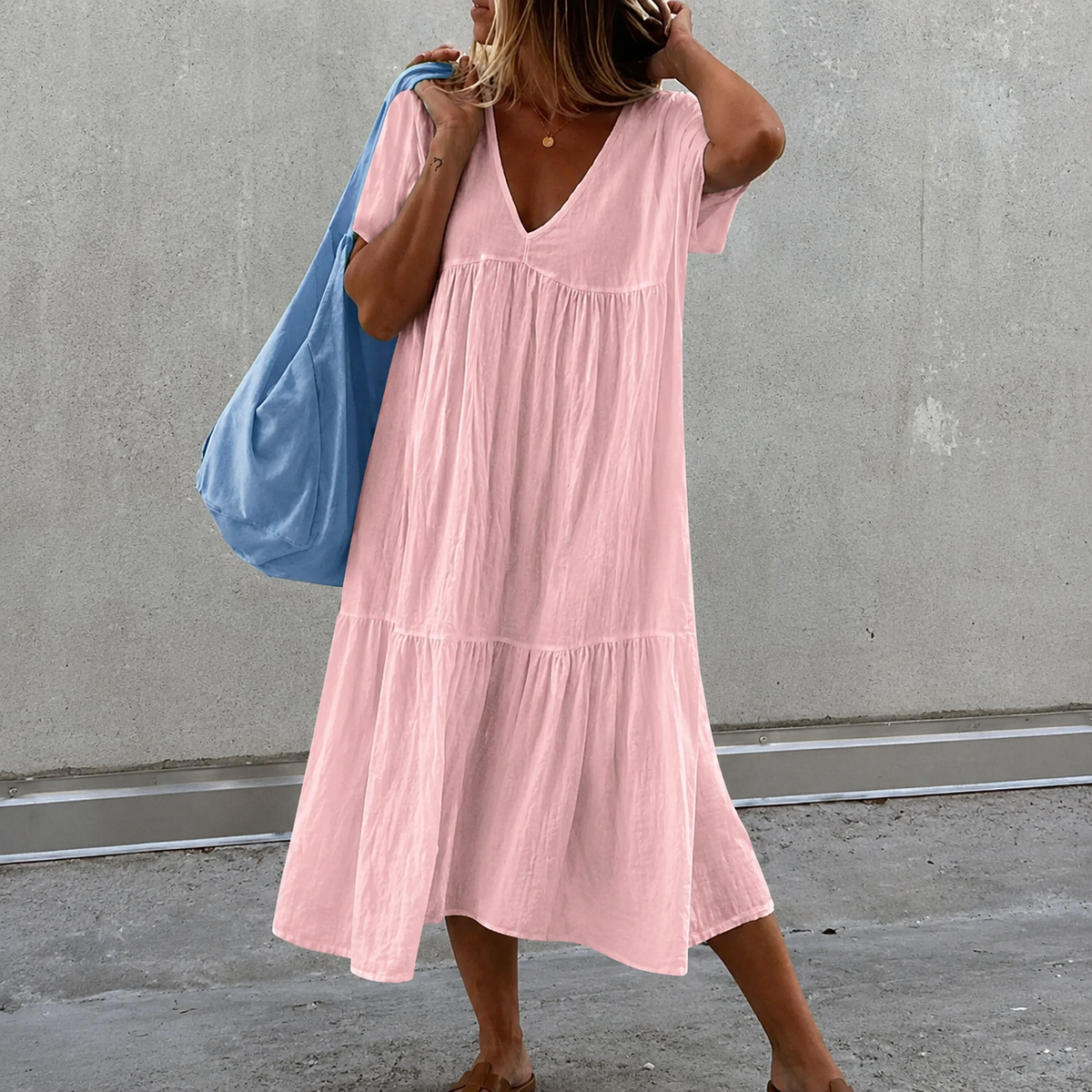 Deanna - Vielseitiges und bequemes Freizeitkleid mit V-Ausschnitt