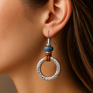 Mira – Silberne Kreisohrhänger im Boho-Vintage-Style