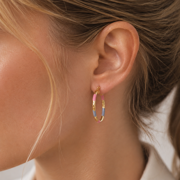 Delphine – Vintage Goldohrringe in Farben