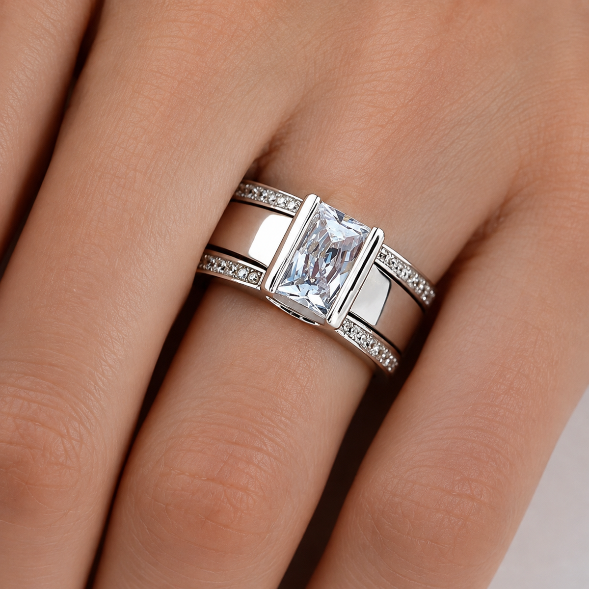 Clemence – Vintage-Ring mit eingebettetem Glas