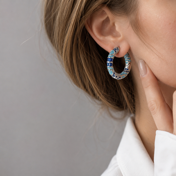 Naelle – Ohrringe mit blauen Zirkonsteinen